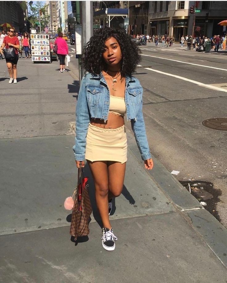 Hot Outfits With Denim Jacket on Stylevore