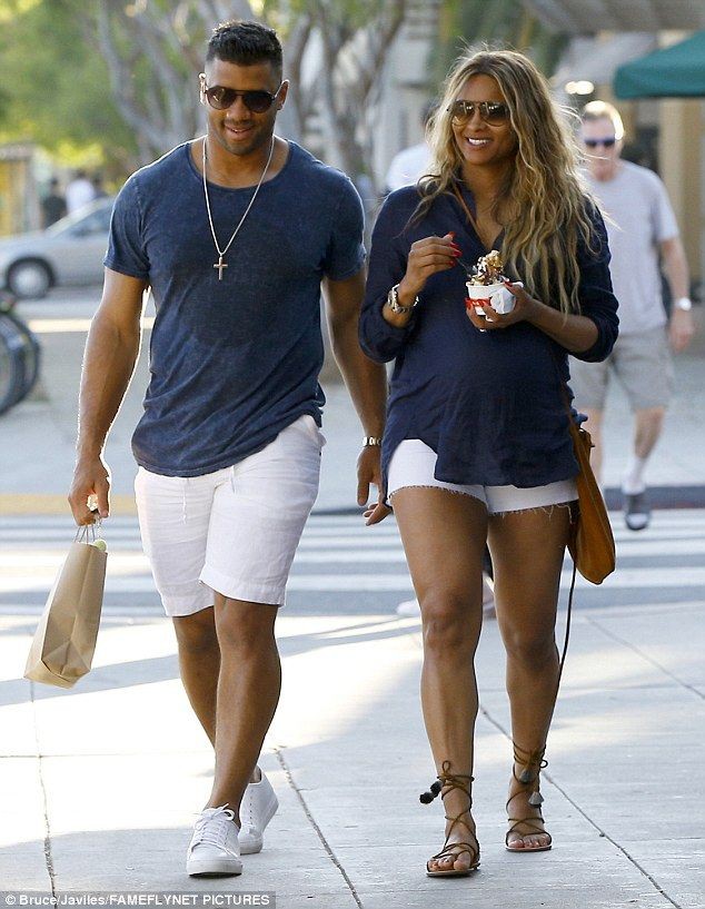 Top Matching Outfits Pictures: Couple Matching Outfit,  Russell Wilson,  Seattle Seahawks  