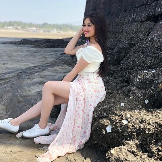 Jannat zubair hot: Television show,  Jannat zubair,  Pankti Sharma,  Avneet Kaur,  Priyanka Chopra,  Hot Bollywood Actress,  Kiara Advani  