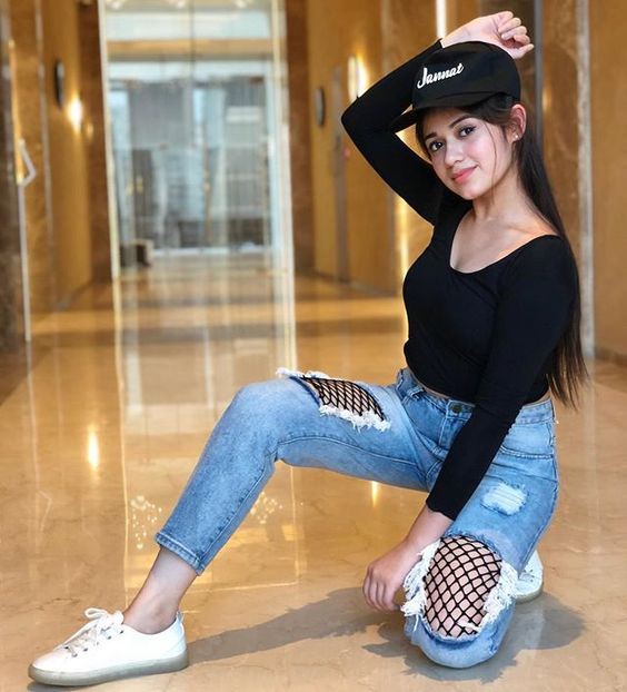 Instagram jannat zubair: Jannat zubair,  Zubair Rahmani,  Hot Bollywood Actress  