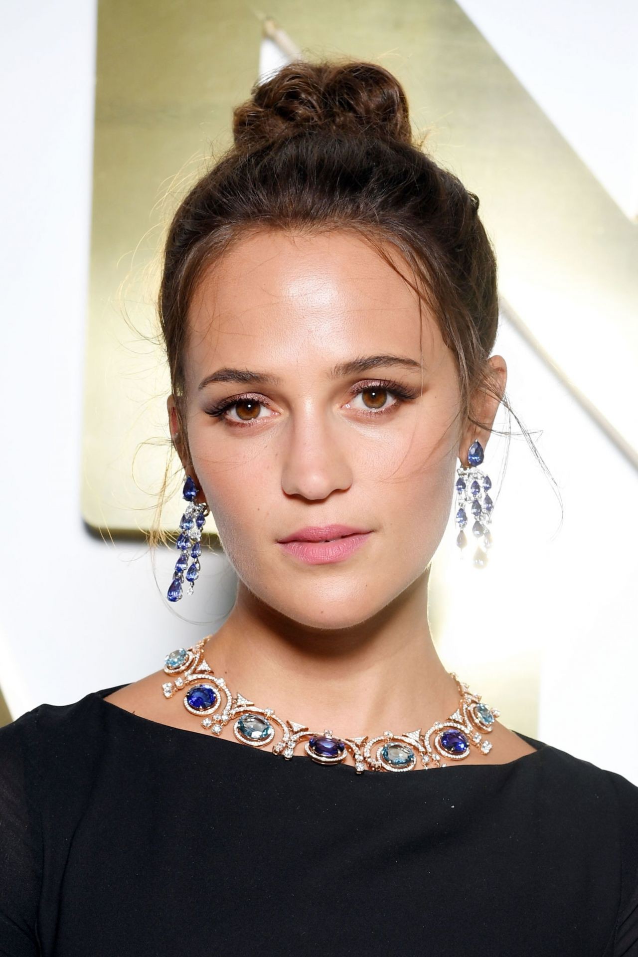 Alicia Vikander, Alicia Vikander, Dinner Party: New York,  Pretty Girls Instagram,  party outfits  