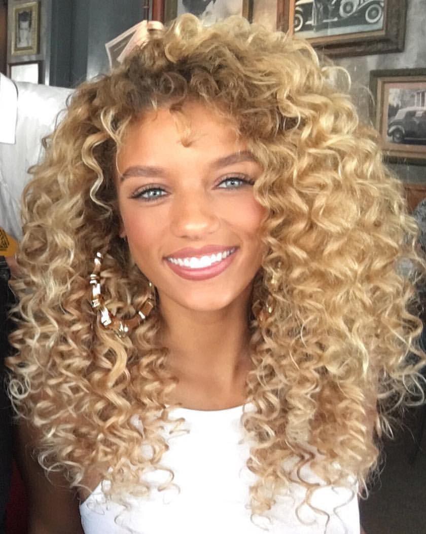 Long hair small tight curls: Lace wig,  Afro-Textured Hair,  Long hair,  Hair Color Ideas,  Hairstyle Ideas,  Hair straightening,  Pretty Girls Instagram  
