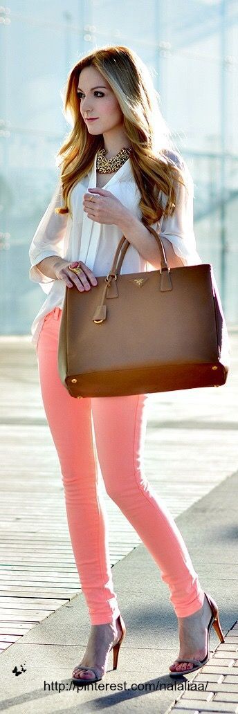 Best Light Pink Pencil Jeans: High-Heeled Shoe, Pink Jeans 