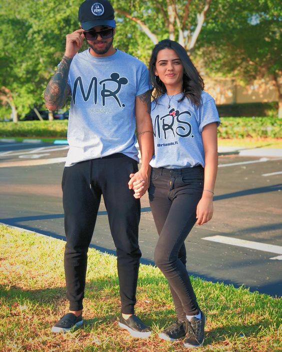 Printed Matching Shirts Dress Ideas For Couples: Casual Outfits,  Couple Matching Outfit  