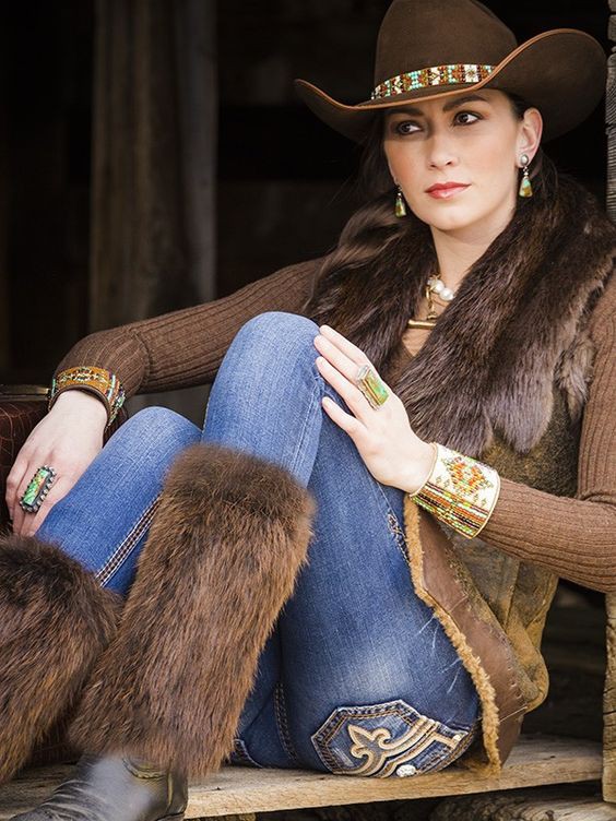 Fashion model, Cowboy hat, Street fashion: Cowboy boot,  Cowboy hat,  Cowgirl Dresses  