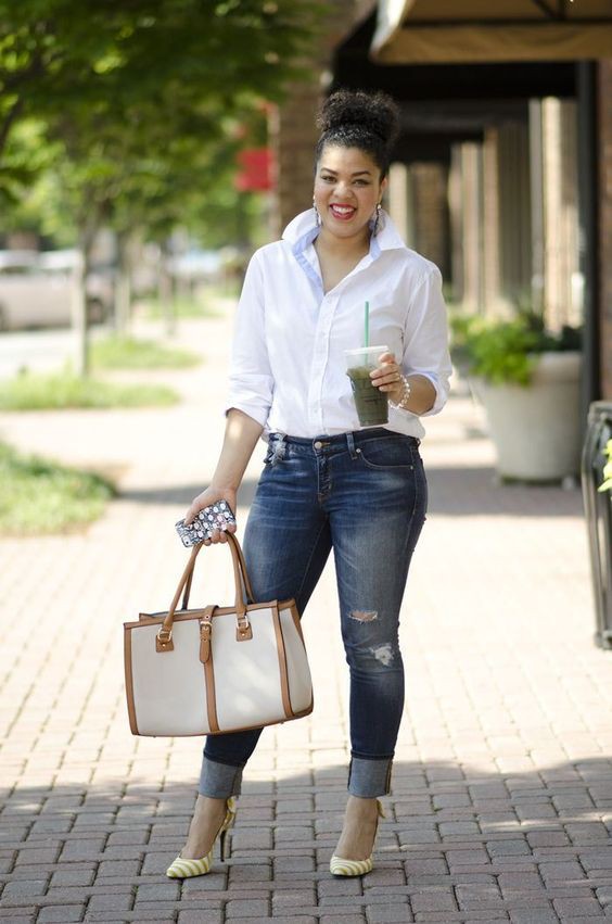 plus size ripped jeans outfit