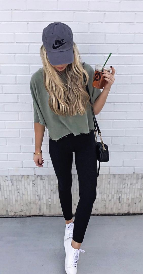 55+ Leggings Outfit Ideas That Are Hot Right Now-thanhphatduhoc.com.vn