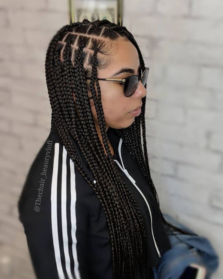 Medium Knotless Braids On Stylevore