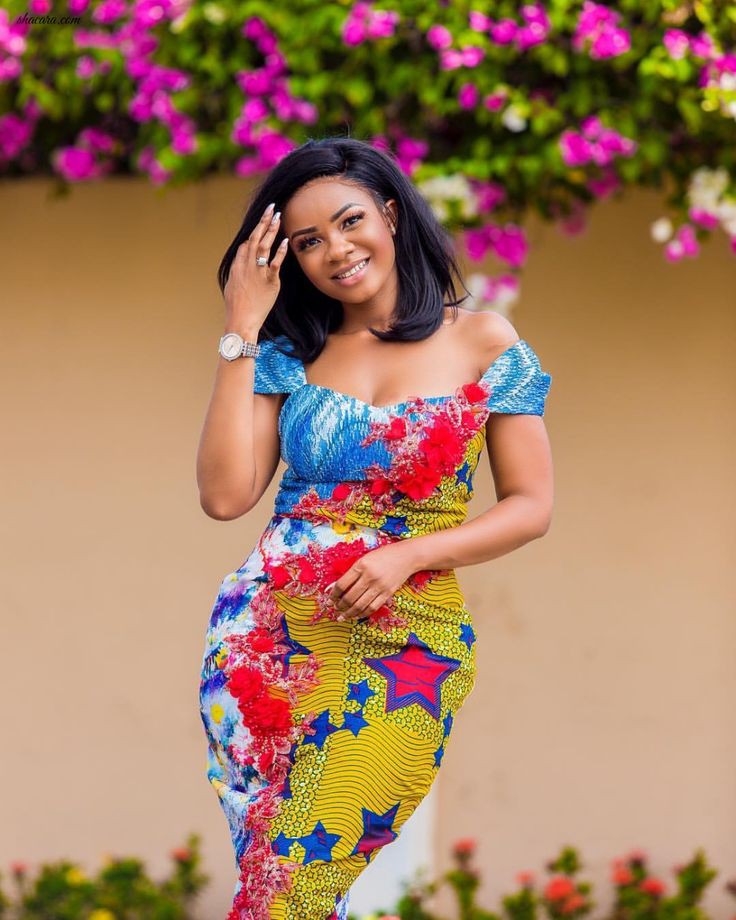 Ankara Short Gown Dresses Style: Television show,  Ghanaian people,  Serwaa Amihere,  Short Ankara Gown,  GHOne TV  