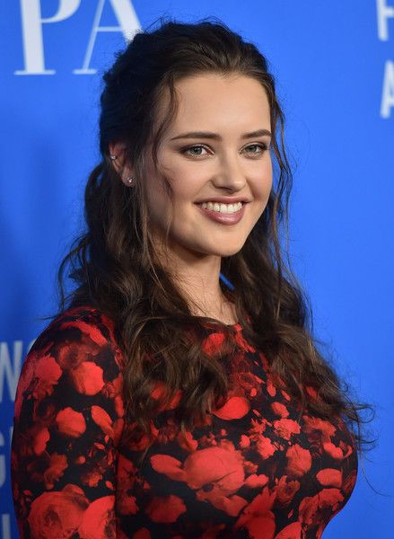 Cute Pic Of 13 Reasons Why Actress: Television show,  Katherine Langford,  Hannah Baker,  Morgan Stark  