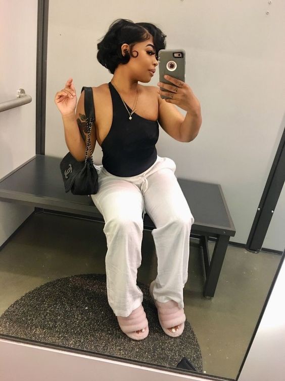 Baddie Outfits That Make You Look Cool: Black girls,  Baddie Outfits,  Casual Outfits  