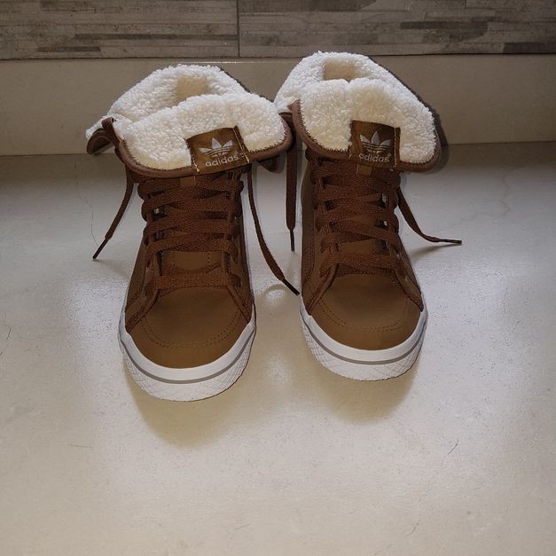 Adidas Fur Boots For Girls: Sports shoes,  Snow Boots Women,  Adidas Fur Boots  