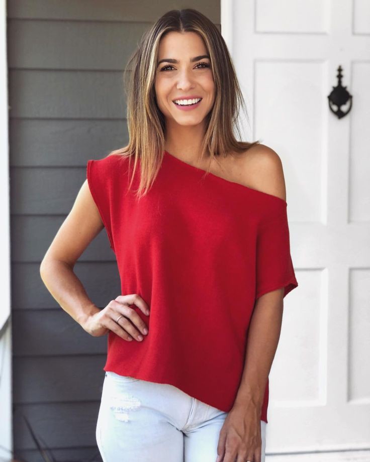 Outfit Ideas With Red Top, Orly Shani, Sleeveless shirt: Sleeveless shirt,  Red top  