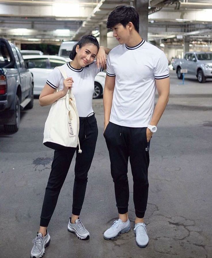 Pretty matching outfit designs for couple: Matching Nike Outfits  