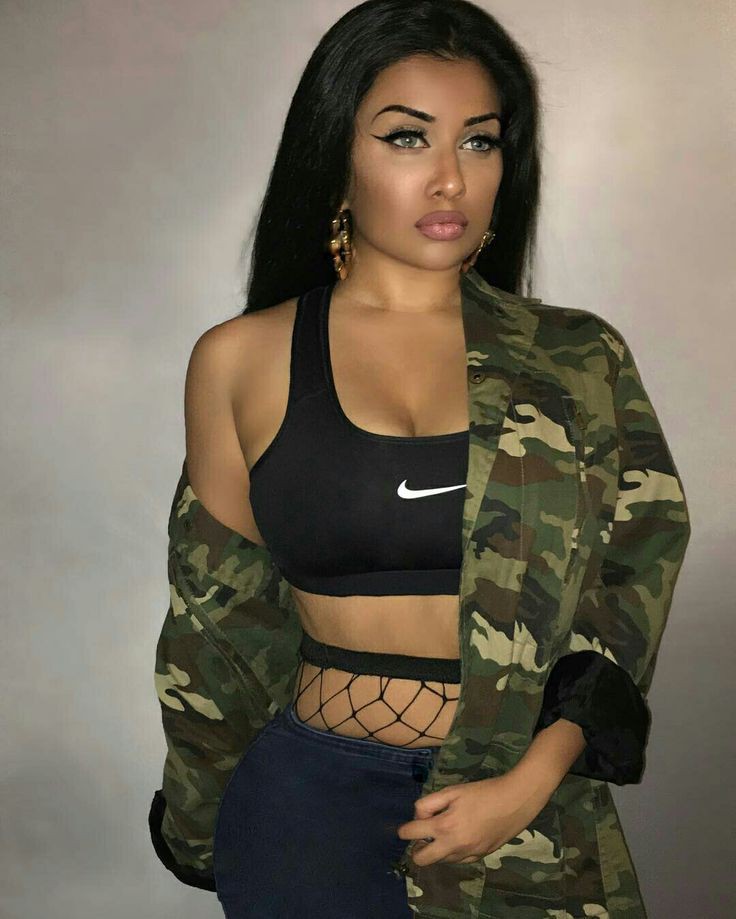 Military Look For Girls, Crop top, Music video: Crop top,  Military Outfit Ideas  