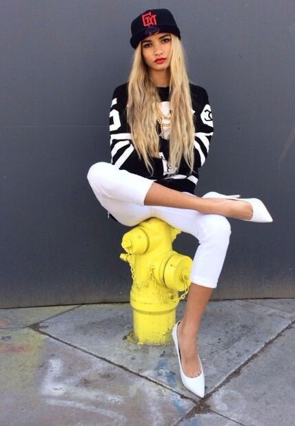 Cute Tomboy Fashion For Urban Girl: Hip Hop Fashion,  Baseball cap,  Black Swag Outfits  