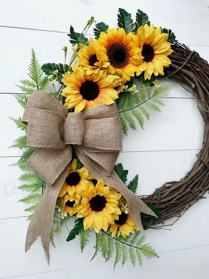 Best Wreaths For Front Door: Spring Wreaths,  Wreath ideas,  Door Wreaths  