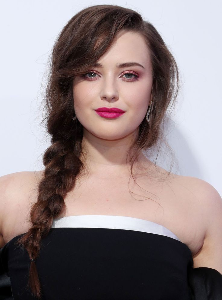 HD Wallpapers Of Hot Babes: Television show,  Katherine Langford,  Hannah Baker,  Iron Man,  Morgan Stark,  celebrity wallpapers  