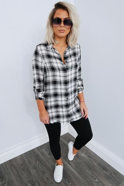 Womens Oversized Flannel Shirts: shirts,  Plaid Shirt,  Full plaid,  Flannel Shirt Outfits  