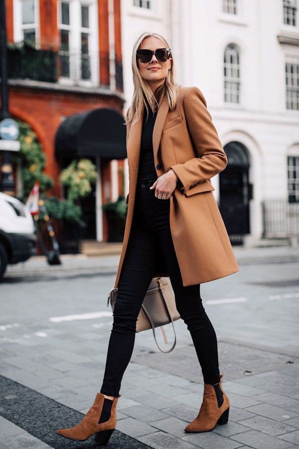 Ankle Boots With Rolled Skinny Jeans: winter outfits,  Slim-Fit Pants,  Boot Outfits,  Polo coat  