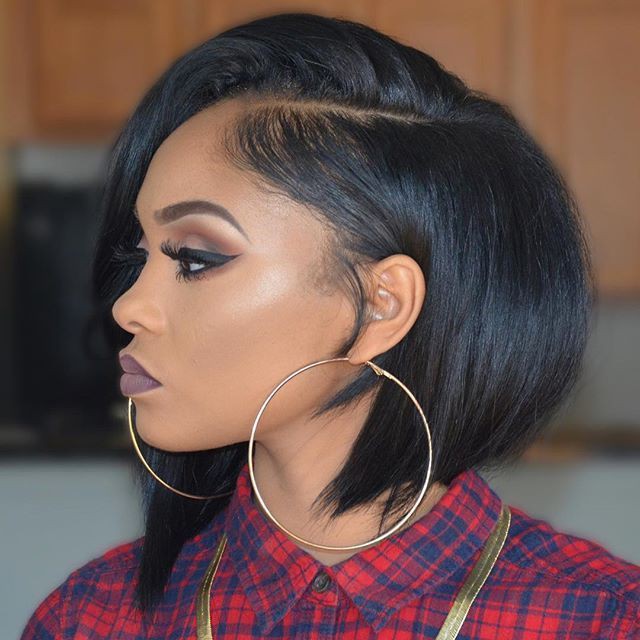 Short African American Feathered Bob Hairstyles For Black Women on Stylevore