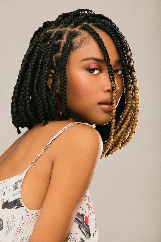 Trendy And Elegant Short Box Braids For Girls On Stylevore