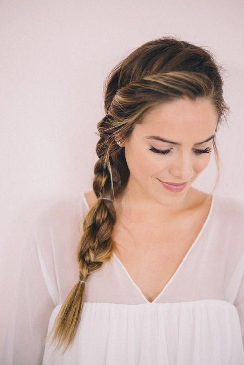 Beautiful And Easy Simple Hair Style For Girls For College on Stylevore