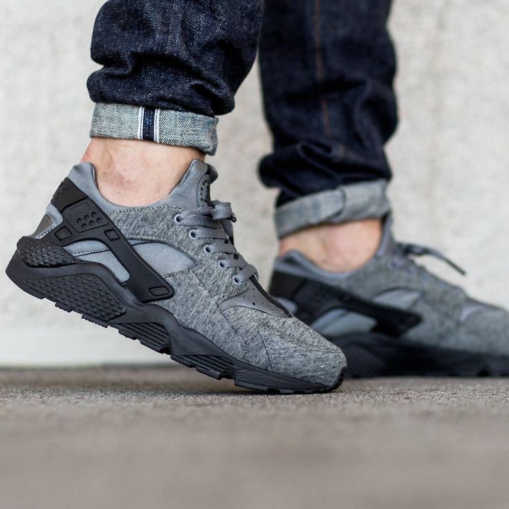 air huarache tech fleece