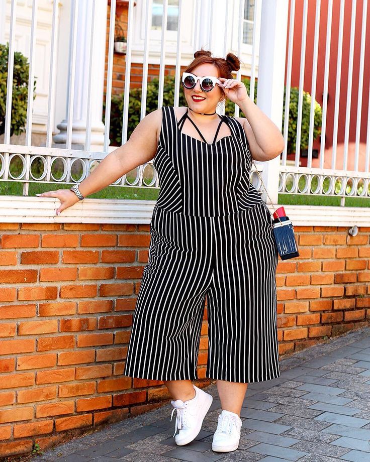 Stripped Jump Suit Ideas For Curvy Women: Plus size outfit  