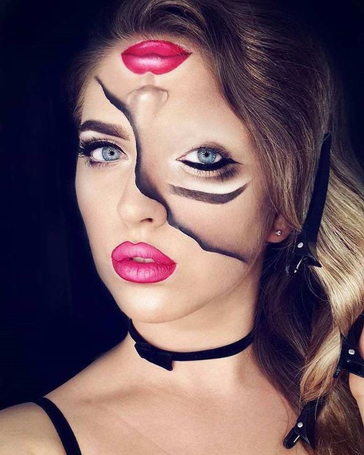 Split face halloween makeup, Halloween costume: Halloween costume,  Make-Up Artist,  facial makeup,  Halloween Makeup Ideas  