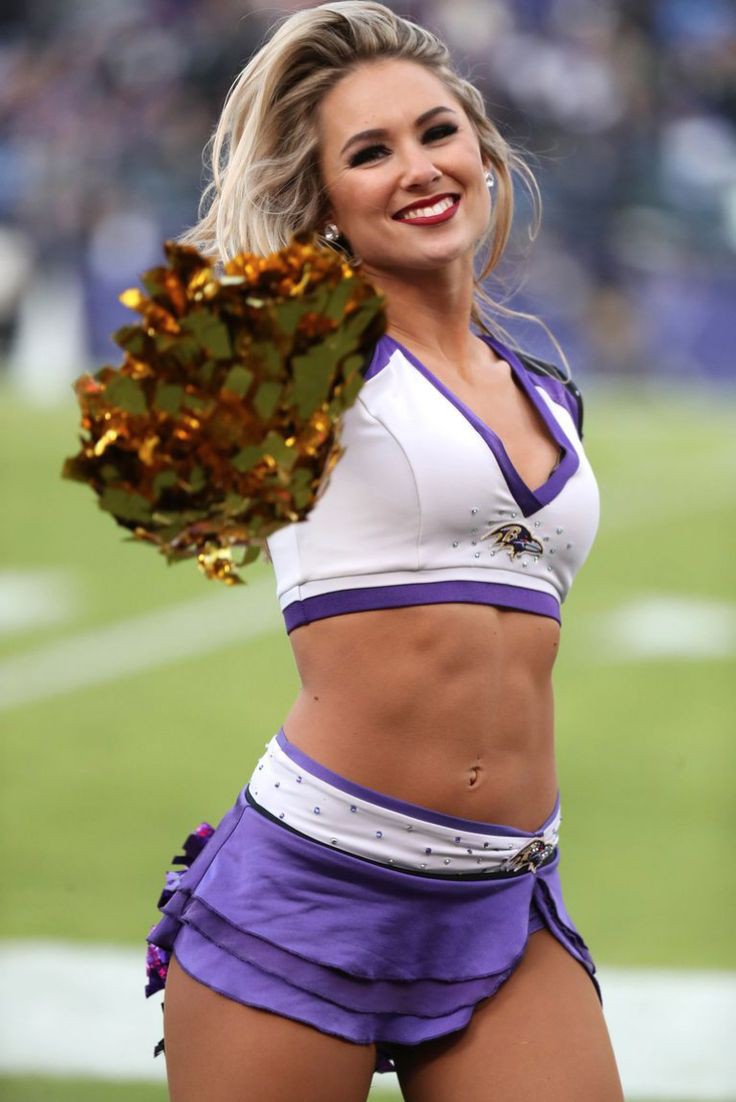 Hot girls in cheerleading uniform: Cheerleading Uniform,  Hot Cheer Girls,  Oakland Raiders  