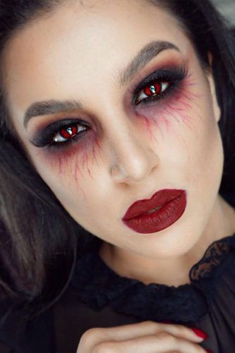Cool ideas for sexy vampire makeup: Halloween costume,  facial makeup,  Halloween Makeup Ideas  
