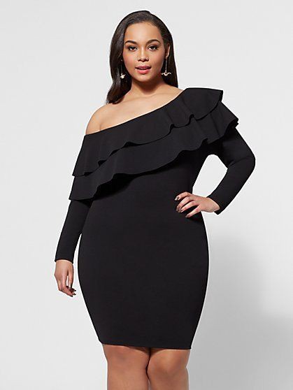Black women in covered | Plus Size Black Outfit | Ball gown, Bandage dress, cocktail