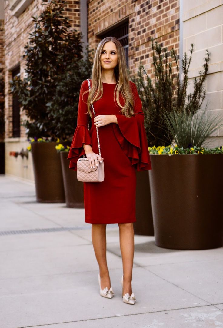 Daily fashion classy lady outfit, Casual wear: Cocktail Dresses,  Ripped Jeans,  winter outfits,  Sheath dress  