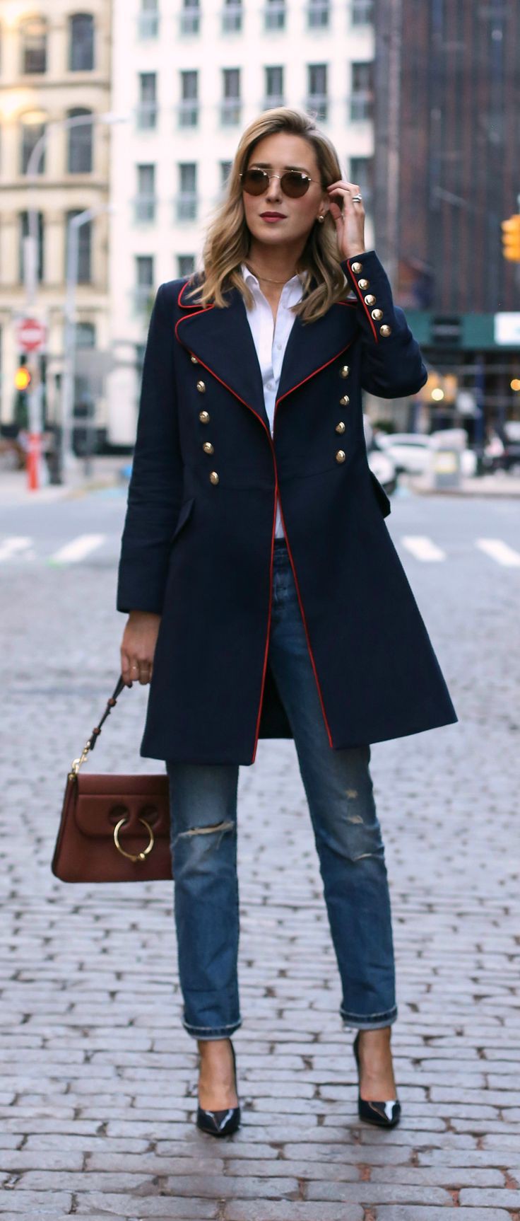 Admirable ideas for nordic outfit, Louis Vuitton Alma, Outfits With Suede  Trench Coats