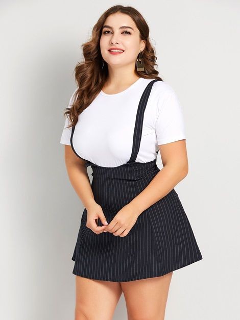 Plus size high waisted skirt: Cocktail Dresses,  Clothing Ideas,  Suspenders,  Short Skirts,  Board Skirt,  suspenders skirt,  Mini Skirt,  Chubby Girl attire  