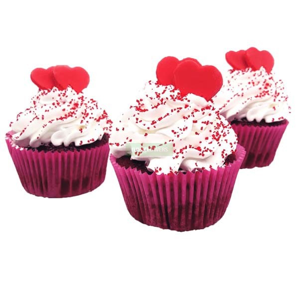 6 Red Velvet Cupcakes: 