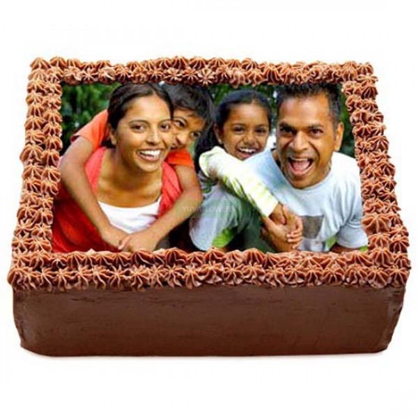 Delicious Chocolate Photo Cake: 