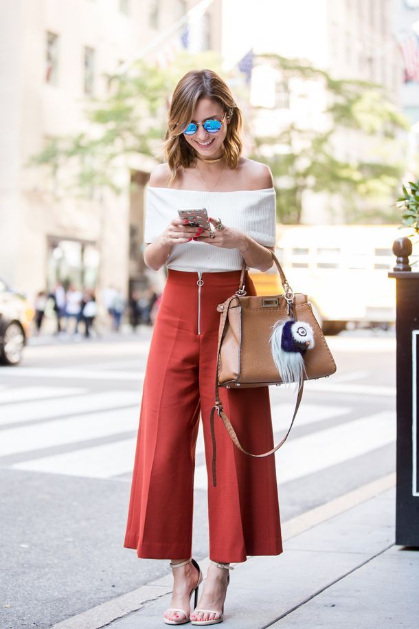 Culottes with off shoulder top: Crop Pants Outfit,  Off Shoulder  