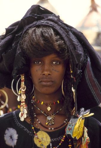 Wodaabe tribe of africa, GuÃ©rewol: Braids Hairstyles,  Fula people  
