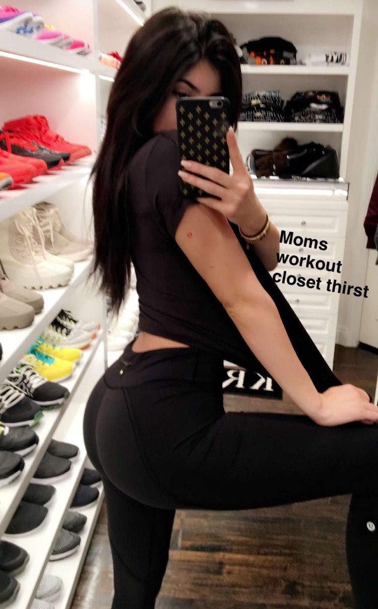 Snapchat kylie jenner outfit, Kylie Jenner: Kylie Jenner,  Kendall Jenner,  Kris Jenner  