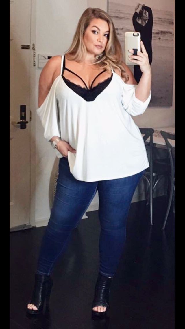 Laura lee plus model 2019: Plus size outfit,  Plus-Size Model,  Laura Lee  