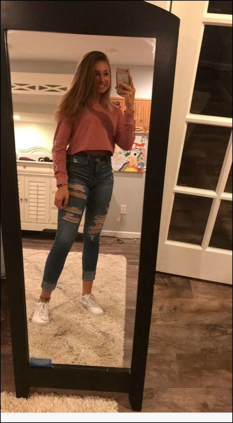 Emma Chamberlain Summer Outfits School Outfits Ideas Casual