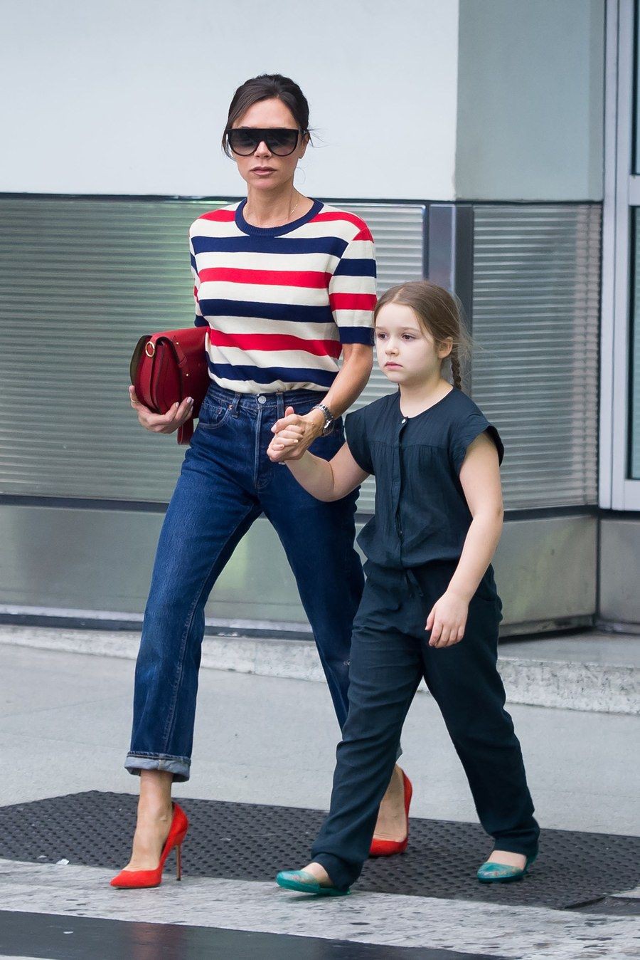 Latest fashion tips victoria beckham miami, Victoria Beckham: Victoria Beckham,  David Beckham,  Red Shoes Outfits  