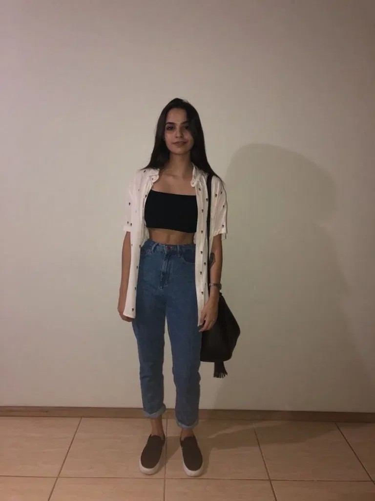 Tube top with Three quarter pants, Mom jeans: School Outfit,  Crop top,  Mom jeans,  Vintage clothing  