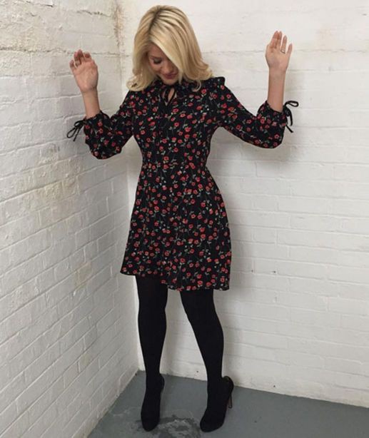 Holly willoughby miss selfridge dress | Winter Outfits For Church ...