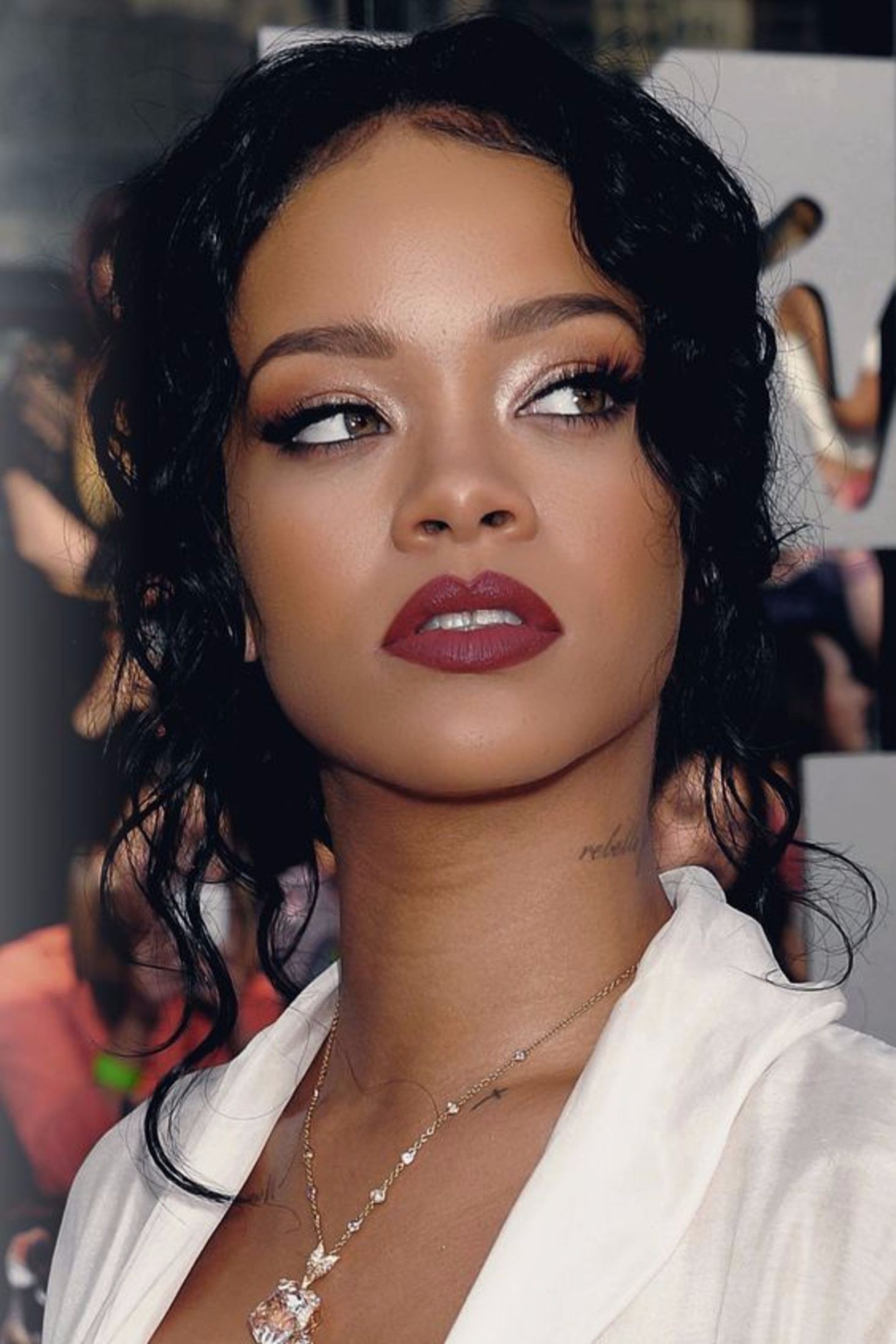 Facial makeup: facial makeup,  Rihanna Best Looks  
