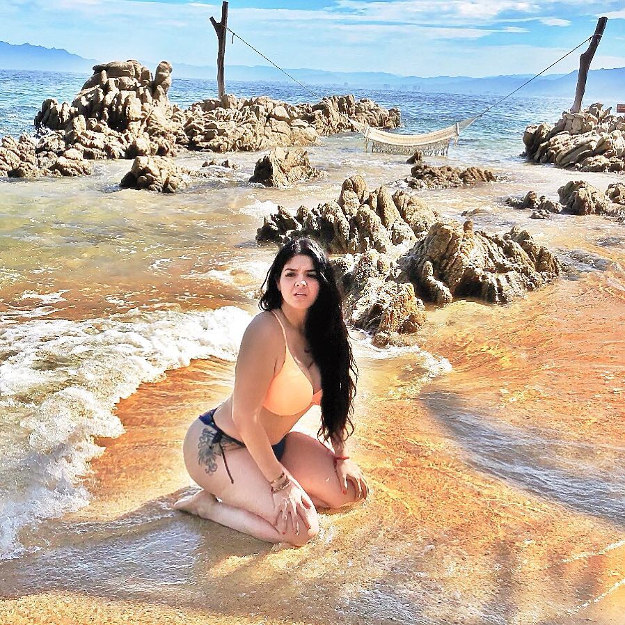 Graciela Montes Model Bikini, United States