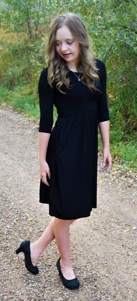 Fine little black dresses for funeral, wrap dress ideas: Photo shoot,  Funeral Outfits  