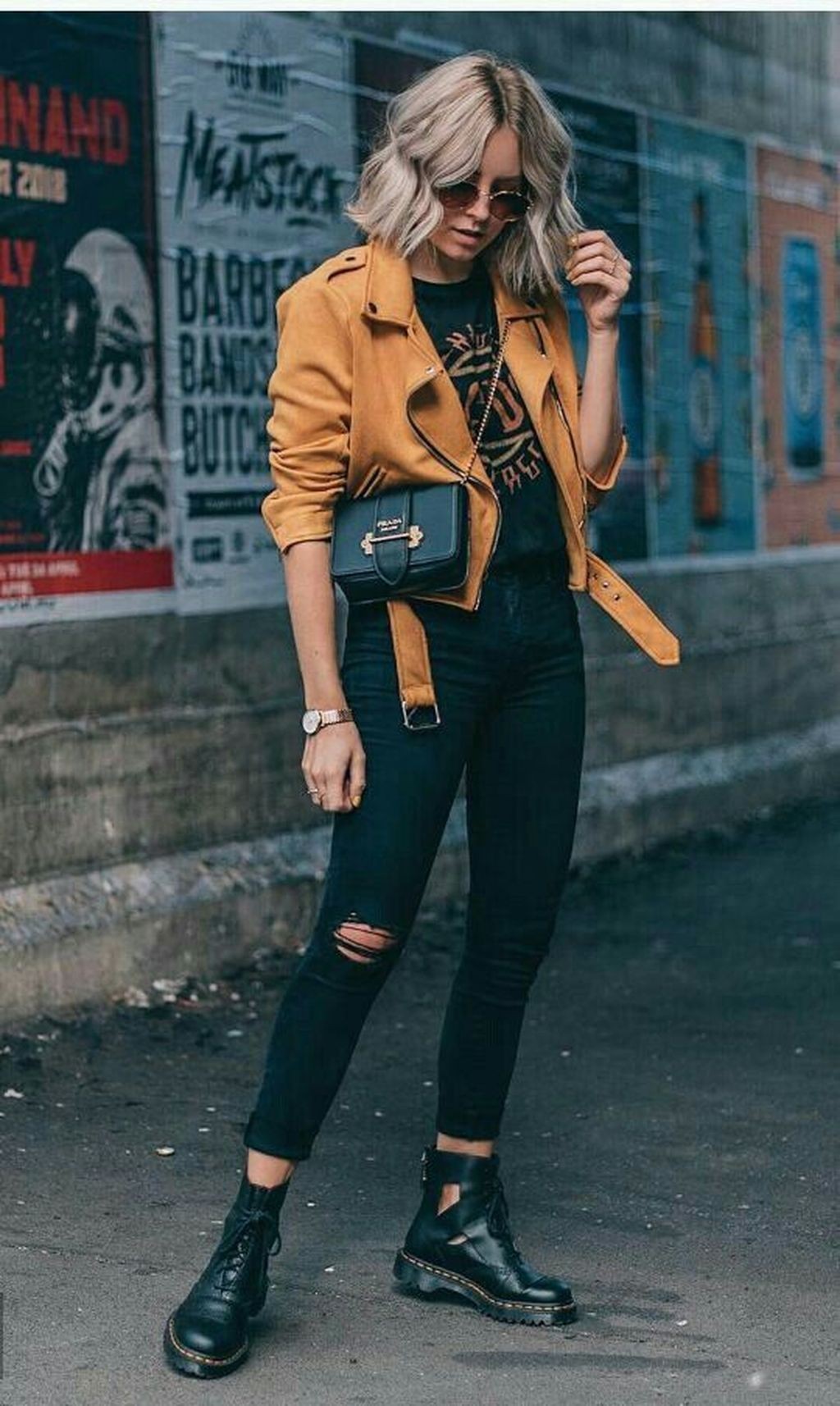 Outfit inspo biker boots, Casual wear: Ripped Jeans,  Casual Outfits,  Street Outfit Ideas  